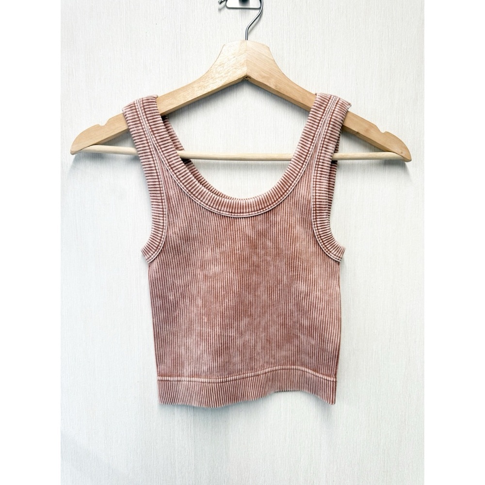 NWOT Zenana Ribbed Cropped Brami Tank Top Deep Camel, Size Small/Medium - Picture 2 of 6